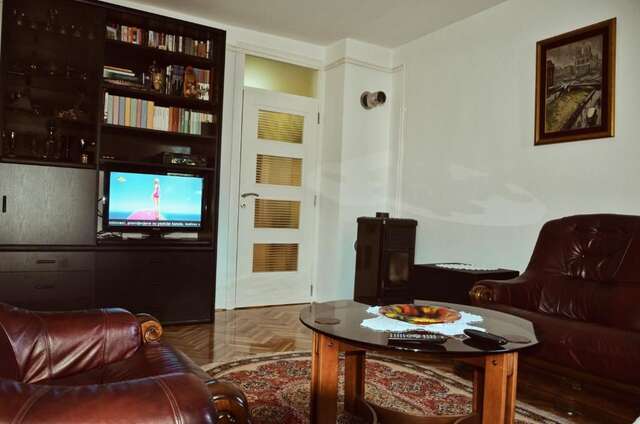 Апартаменты Stan za izdavanje Željezara Цетине-20