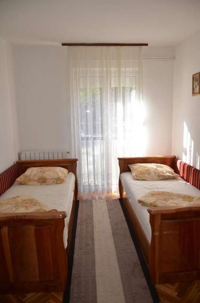 Апартаменты Stan za izdavanje Željezara Цетине-4